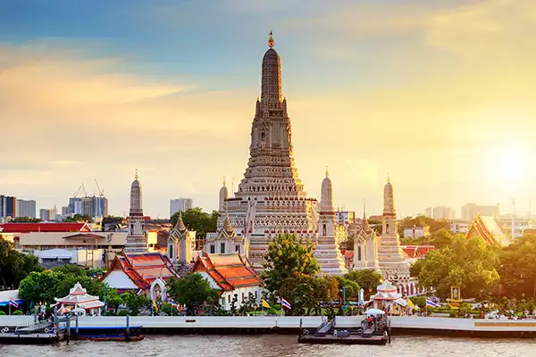Bangkok: Where Chaos Meets Serenity