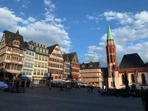 Frankfurt: A Harmonious Blend of History, Modernity, and Culture