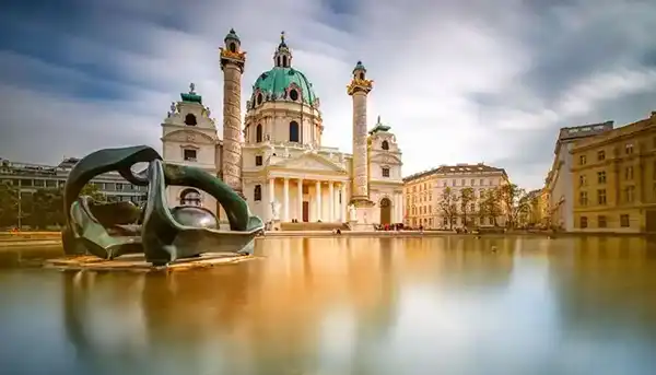 Vienna: A Symphony of Imperial Grandeur, Avant-Garde Art, and Culinary Delights